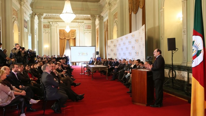 Sartori anunciou no Palácio Piratini as substituições no secretariado