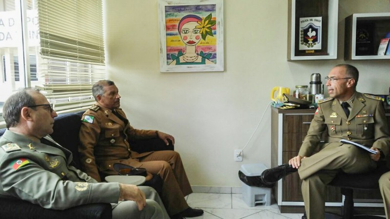Comandantes e o subcomandante das polícias militares dos três estados do Sul estiveram reunidos.