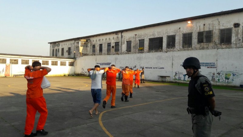 Os presos transferidos s&atilde;o considerados lideran&ccedil;as em uma das maiores fac&ccedil;&otilde;es criminosas da capital. 