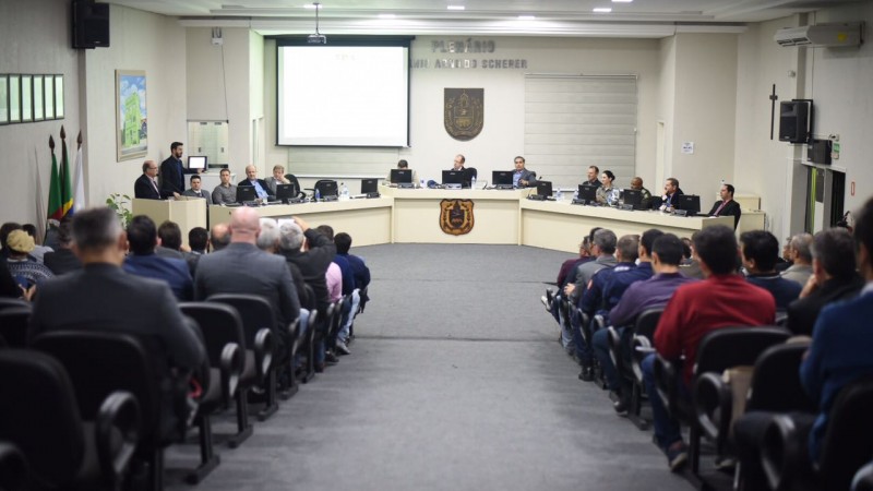 Evento na C&acirc;mara de Vereadores de Igrejinha contou com a presen&ccedil;a de autoridades dos munic&iacute;pios da regi&atilde;o.
