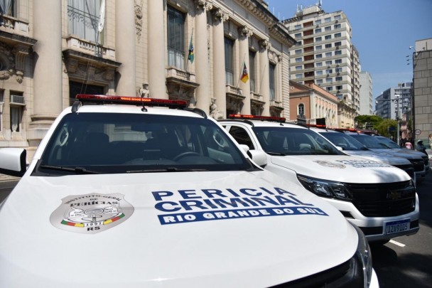 Das cinco viaturas, quatro são do tipo TrailBlazer e foram adquiridas por meio de convênio federal do Ministério da Justiça 