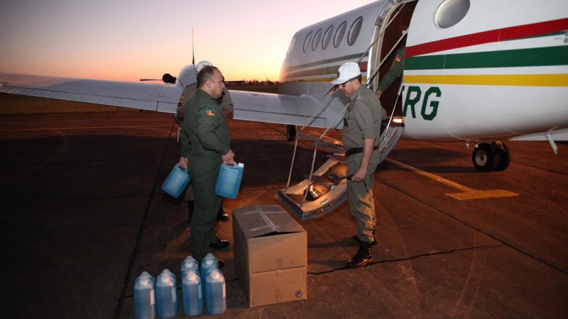 para garantir celeridade no transporte, doações foram levadas em aeronave da Brigada Militar até Bagé