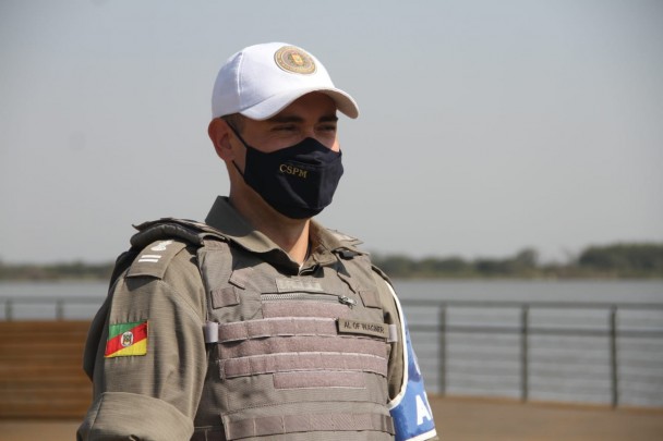 cadete Wagner durante policiamento na Usina do Gasômetro
