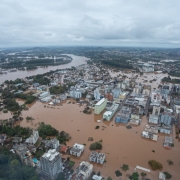 A foto mostra a cidade de Lajeado após as chuvas