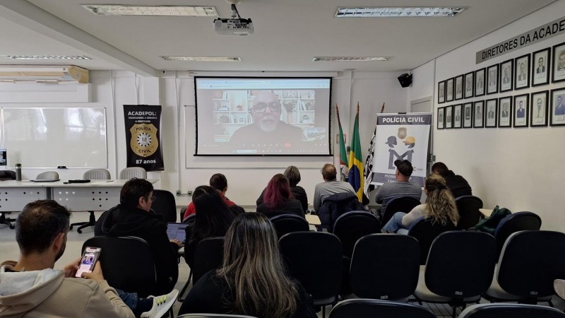 Participantes do curso de multiplicadores do programa Galera do Bem