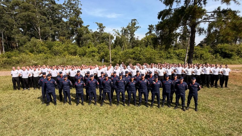 Na imagem os alunos do Curso B&aacute;sico de Forma&ccedil;&atilde;o Bombeiro Militar