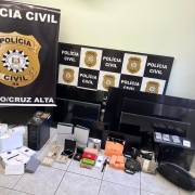 Na imagem, as apreens&otilde;es da opera&ccedil;&atilde;o Romaneio