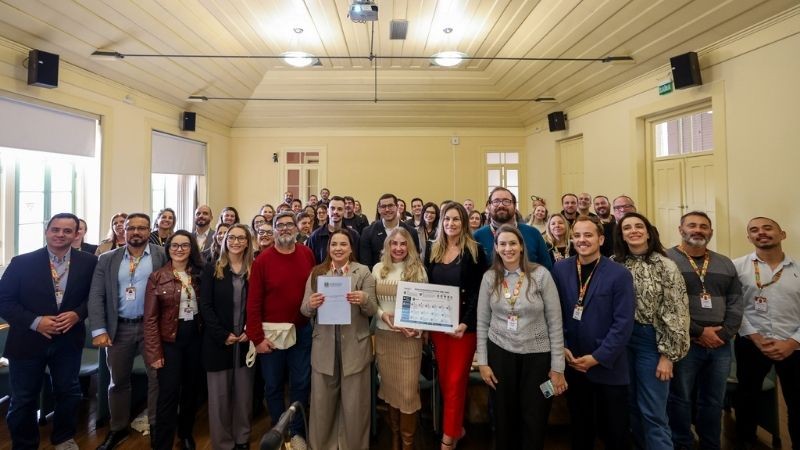 Na imagem, lideran&ccedil;as no DetranRS no Pal&aacute;cio do Minist&eacute;rio P&uacute;blico