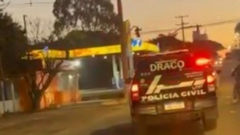 Na imagem, viatura da Pol&iacute;cia Civil